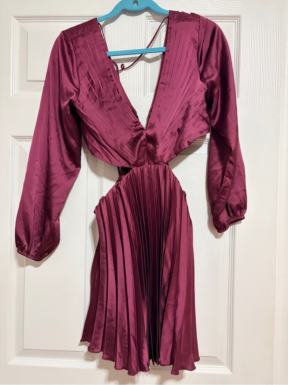 Abercrombie Giselle Pleated cut out mini dress